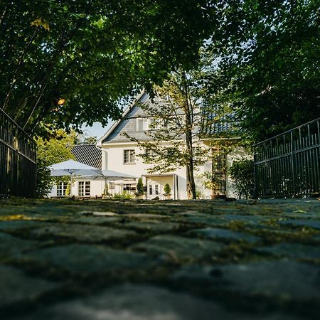 Relais & Chateaux Hotel Diepeschrather Muehle Bergisch Gladbach Exterior photo